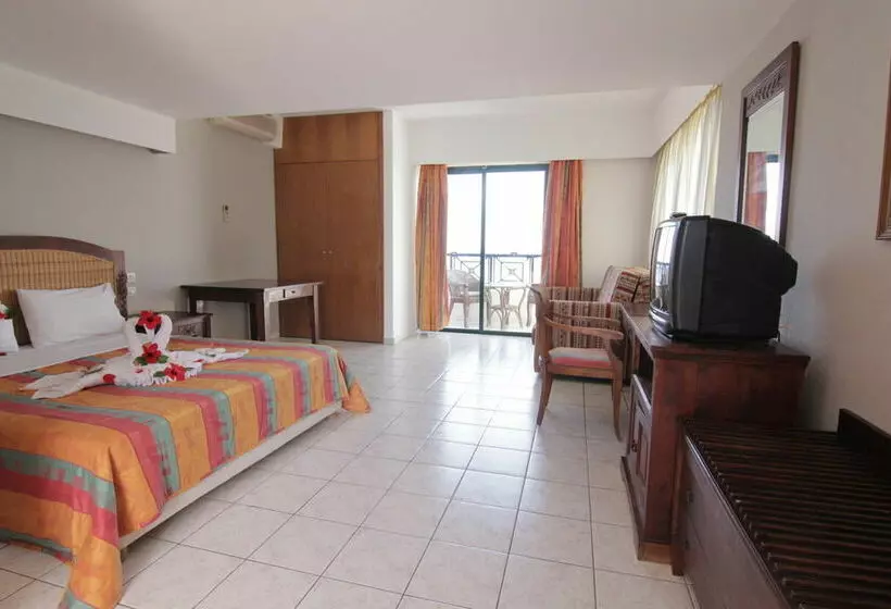 Hotel Dodeca Sea Resort  All Inclusive