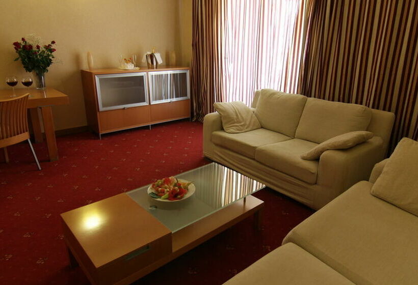 فندق Dodeca Sea Resort All Inclusive