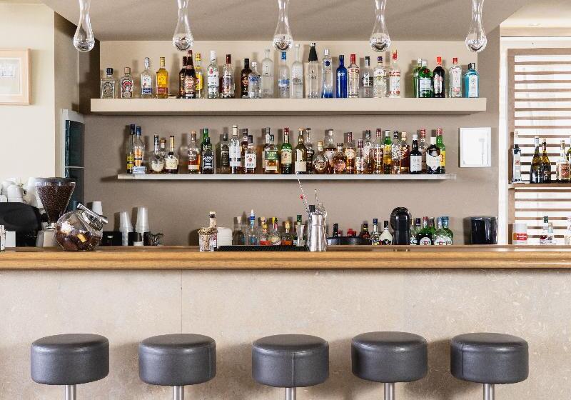 בית מלון כפרי Golden Star City Resort