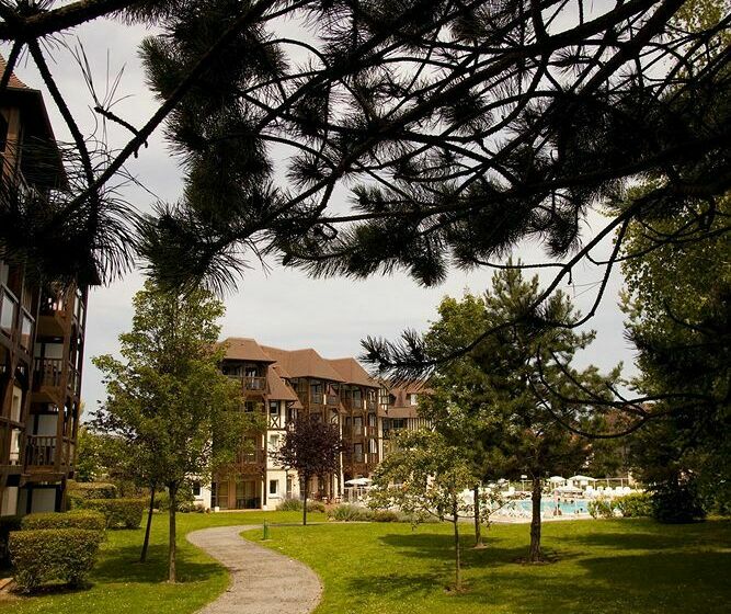 בית מלון כפרי Pierre & Vacances Résidence Du Golf Deauville