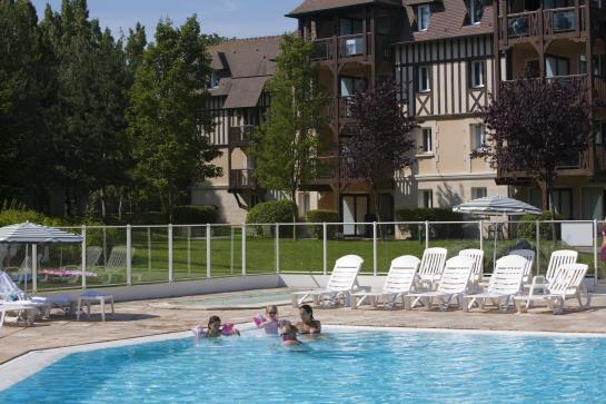 בית מלון כפרי Pierre & Vacances Résidence Du Golf Deauville