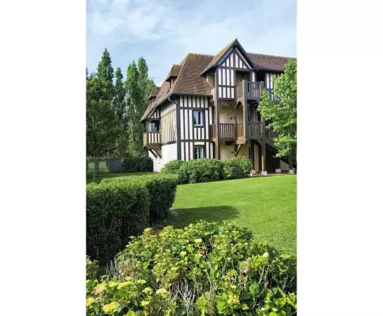 هتل Pierre & Vacances Résidence Du Golf Deauville