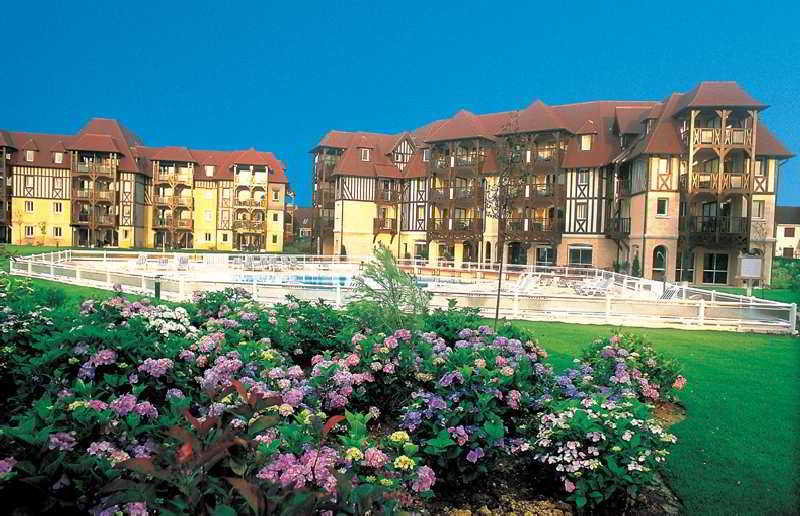 בית מלון כפרי Pierre & Vacances Résidence Du Golf Deauville