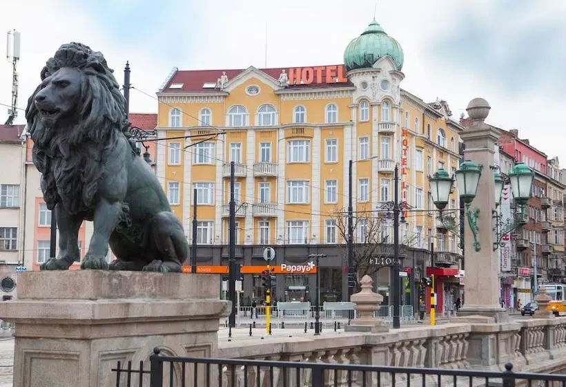 ホテル Lion Sofia