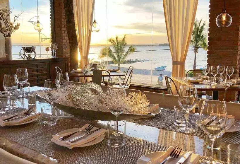 호텔 Posada De Las Flores La Paz