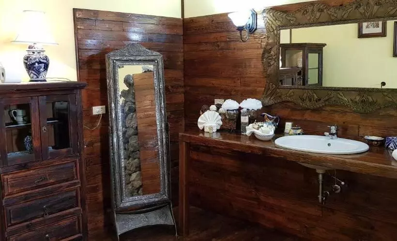 호텔 Posada De Las Flores La Paz