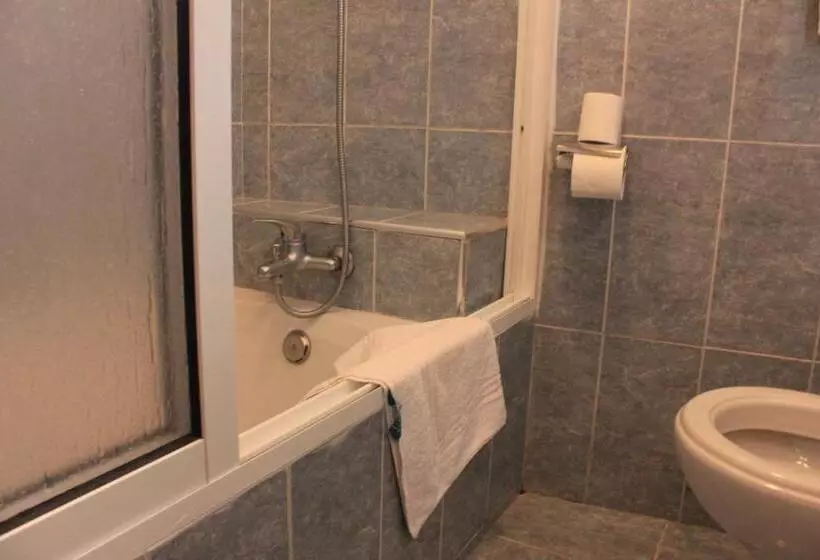 Отель Rural De Sanroque