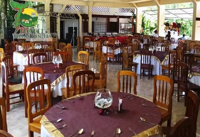 هتل Villas Kin Ha