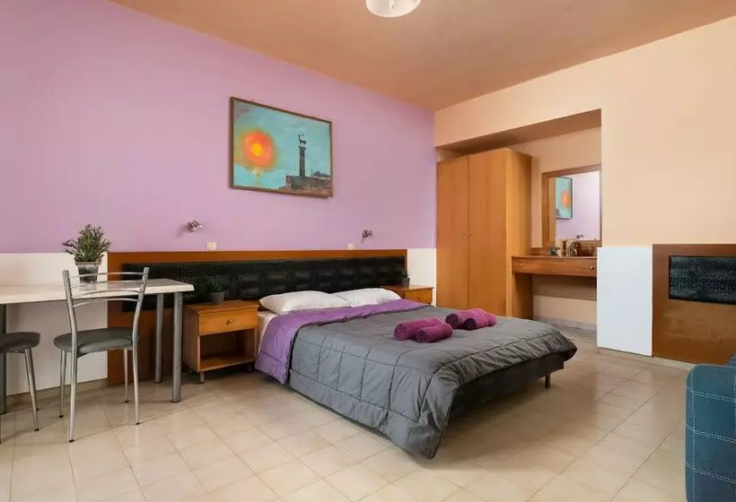 Marietta Hotel & Apartments