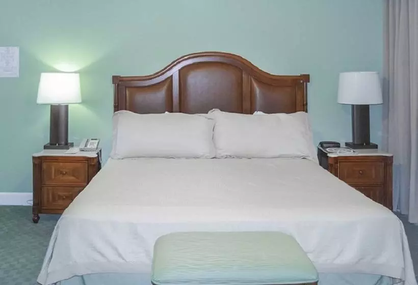 استراحتگاه Hilton Vacation Club Cypress Pointe Orlando