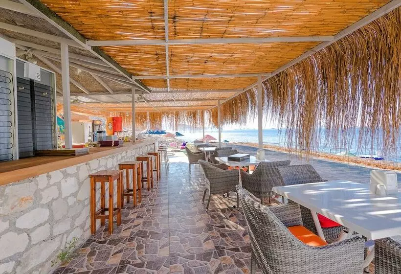 בית מלון כפרי Amphora