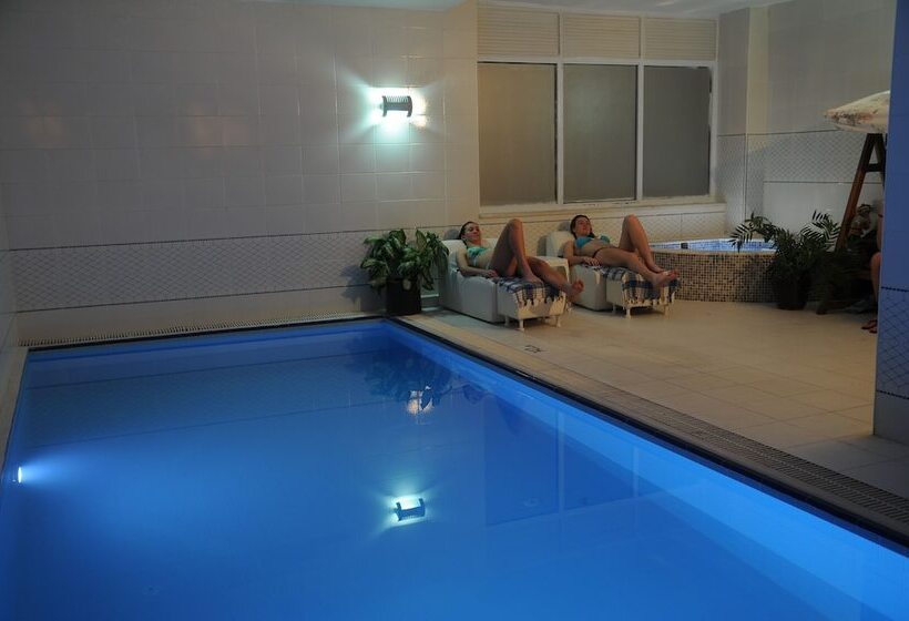 בית מלון כפרי Atapark