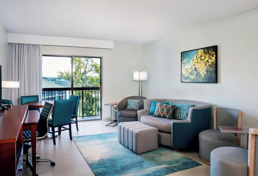 Hotelli Courtyard By Marriott Myrtle Beach Barefoot Landing