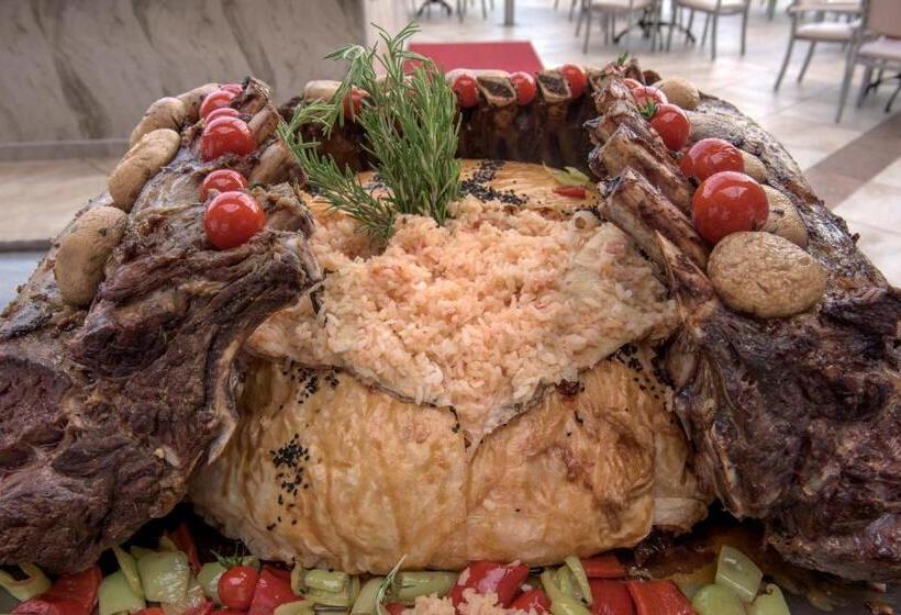 هتل Delphin Palace