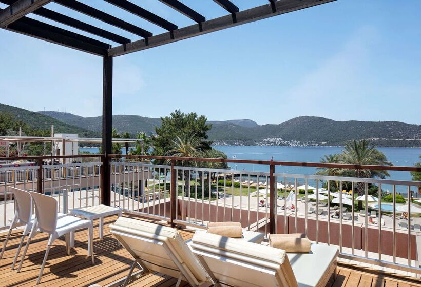 هتل Doubletree By Hilton Bodrum Isil Club Resort