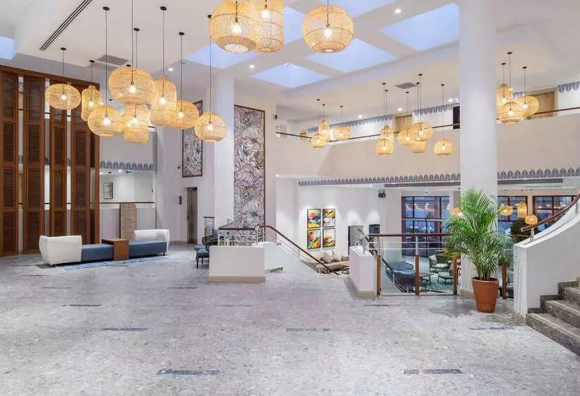 ホテル Doubletree By Hilton Bodrum Isil Club Resort