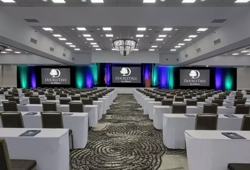 هتل Doubletree By Hilton At The Entrance To Universal Orlando