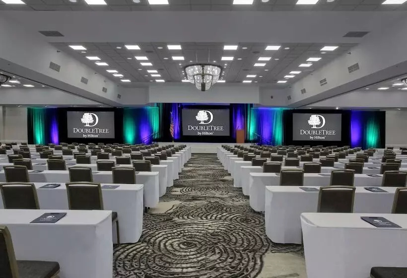 هتل Doubletree By Hilton At The Entrance To Universal Orlando