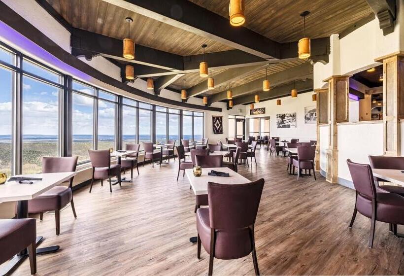 فندق Far View Lodge