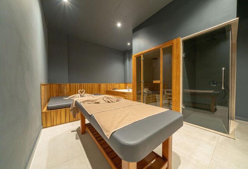 هتل The Norm Collection Door'a