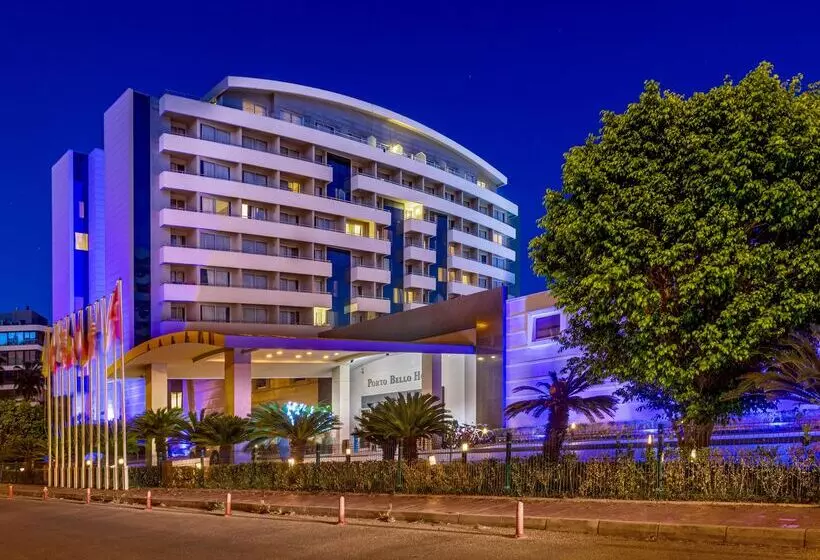 Porto Bello Hotel Resort & Spa