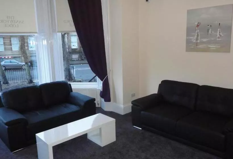 هتل Sandyford Lodge