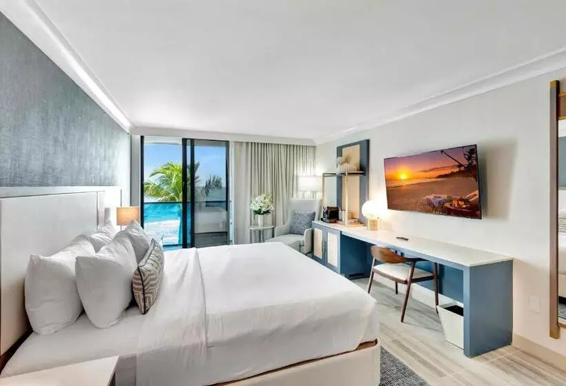 هتل Tideline Palm Beach Ocean Resort And Spa