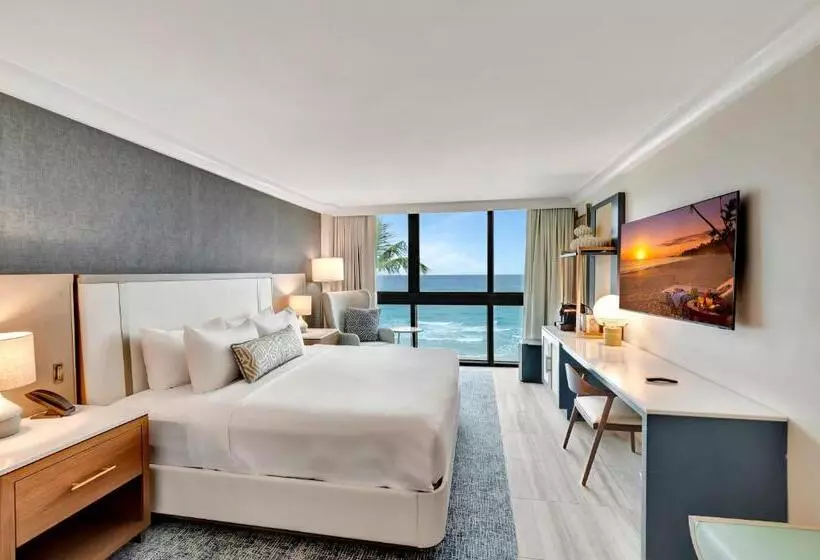 هتل Tideline Palm Beach Ocean Resort And Spa