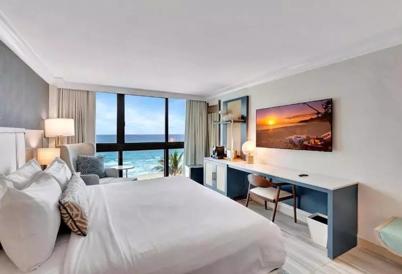 هتل Tideline Palm Beach Ocean Resort And Spa