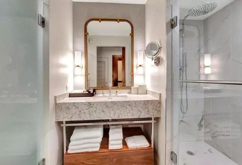 هتل Tideline Palm Beach Ocean Resort And Spa