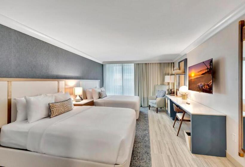 فندق Tideline Palm Beach Ocean Resort And Spa