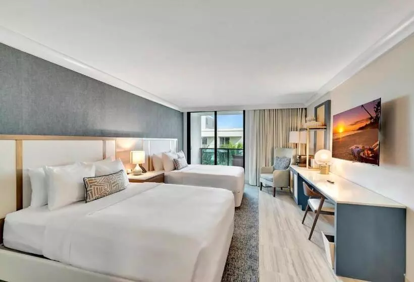 هتل Tideline Palm Beach Ocean Resort And Spa