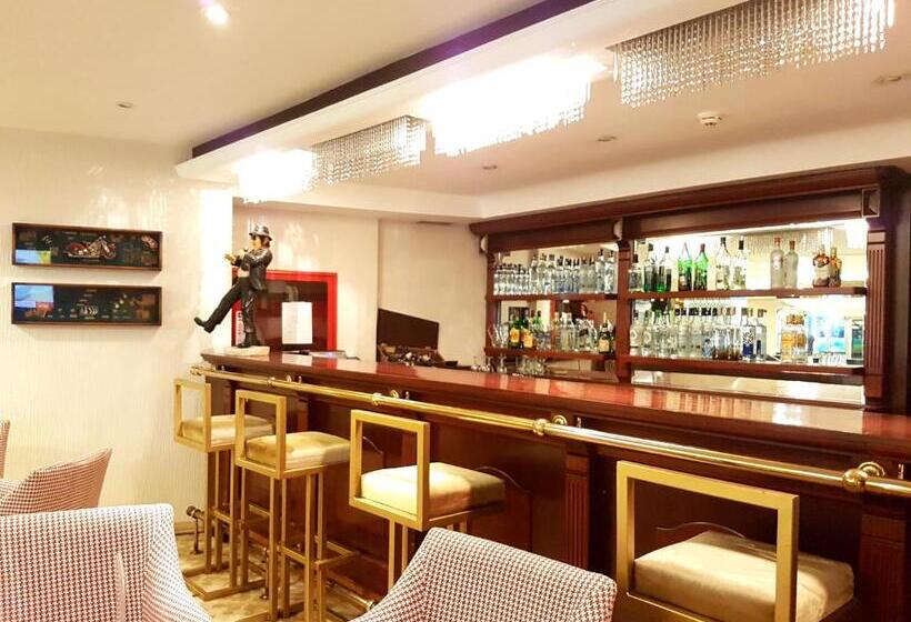 Jura Hotels Mavi Sürmeli Adana