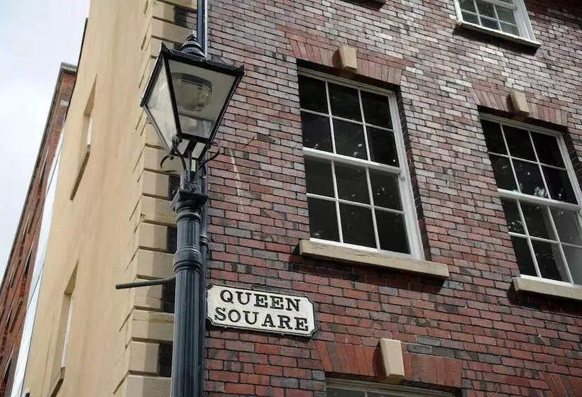 Premier Suites Bristol Redcliffe