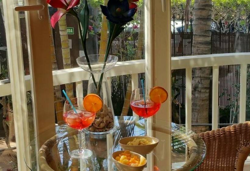 Pasión Tropical Resort - Gay Only