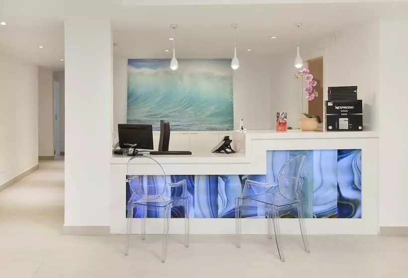 Typic Marina Playa Adults Only