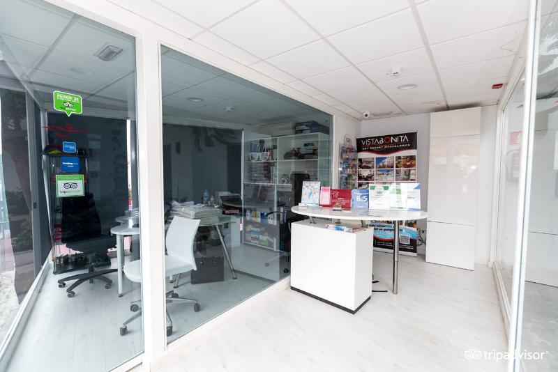 Vista Bonita, Gay and Lesbian Only Resort