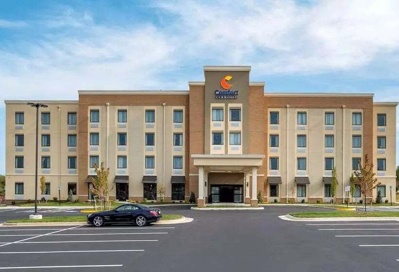 ホテル Comfort Inn & Suites