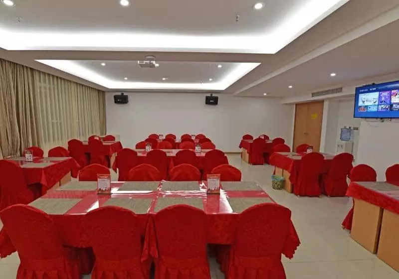 ホテル Greentree Inn Tongxiang Chongfuzhen World Fur Center Branch