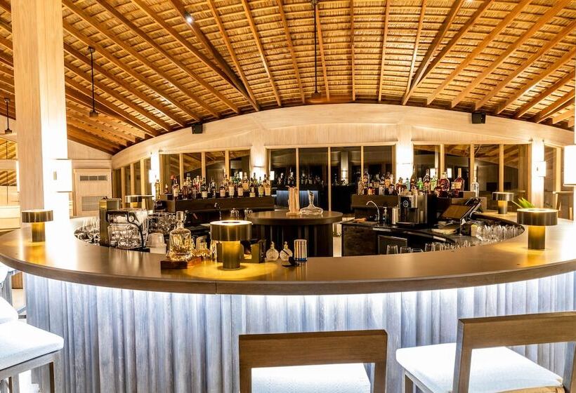 هتل Kagi Maldives Resort & Spa