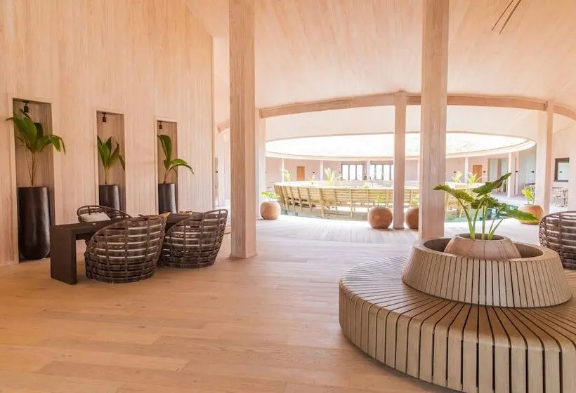 هتل Kagi Maldives Resort & Spa