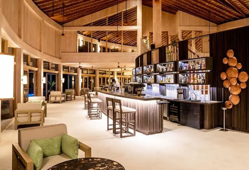 هتل Kagi Maldives Resort & Spa