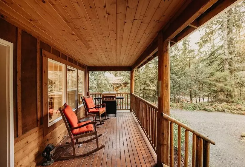 095gs Hot Tub Wifi Pets Ok Sleeps 4