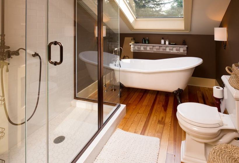 צימר Kara S Kottages @ N. Clarendon St