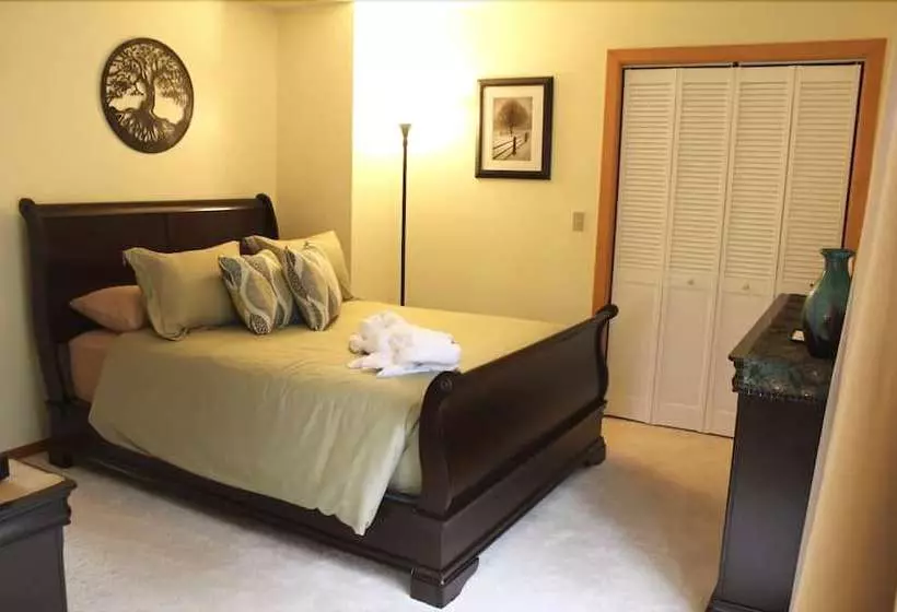 Black Creek Bed And Breakfast