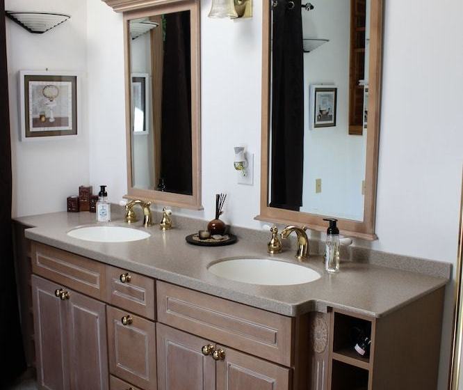 Black Creek Bed And Breakfast