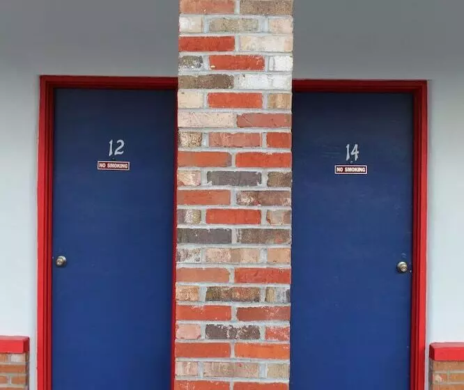 Dixie Motel   Hilliard