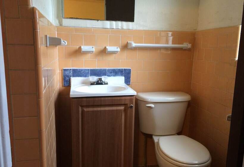 Dixie Motel   Hilliard