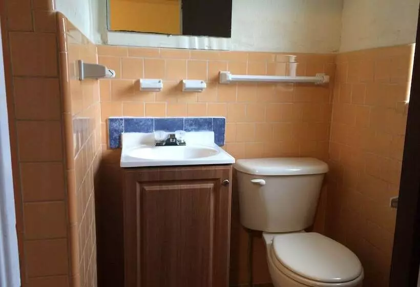 Dixie Motel   Hilliard