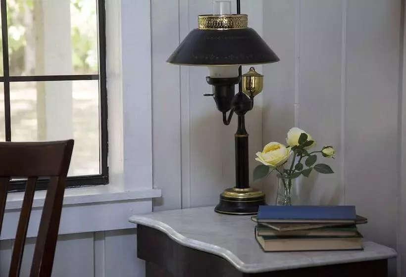 French Camp Bed And Breakfast